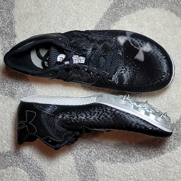 UnderArmour Kick Sprint4 cleats 8M/9.5W unisex track athletic